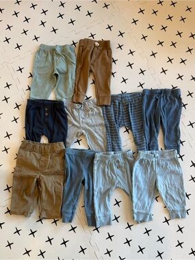 10 Pairs of Baby Pants - 6m- Carter's - Assorted Ribbed, Knit & Cargo - Neutral